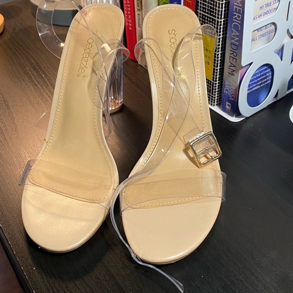 Shoedazzle, very cute transparent sandals with 4inch heel size 8